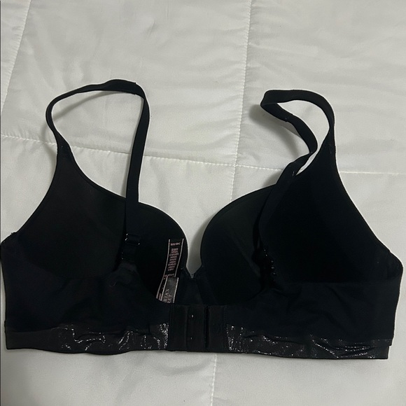 ๐5/$15 Body by Victoria perfect shape bra, black in color - Picture 3 of 7